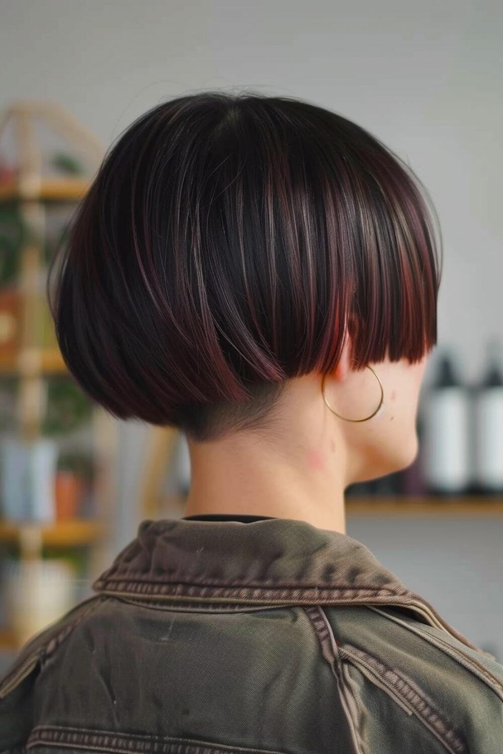 Ear-length bob with shaved nape