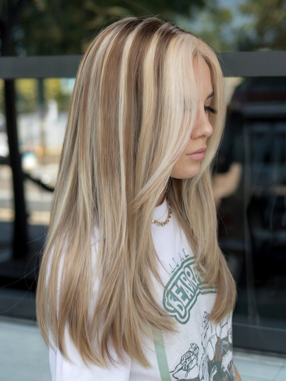 Cute Y2K hairstyle